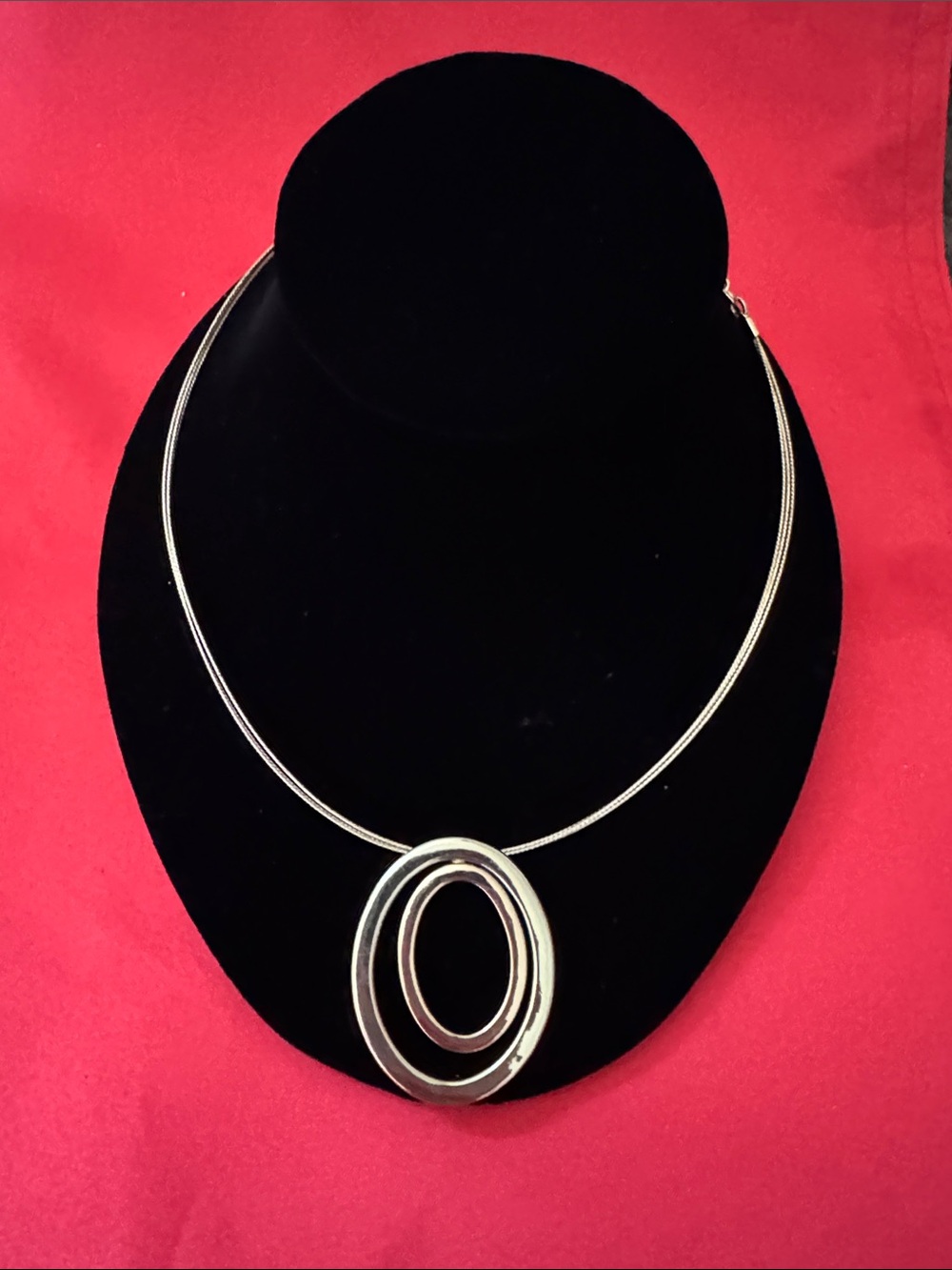 Dana Buchman Gold Circle Pendant Necklace